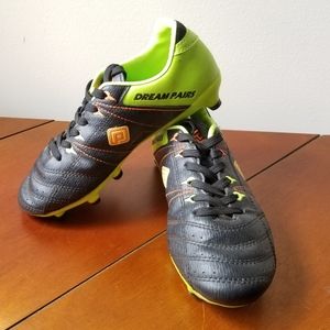 Little Boys Outdoor Soccer Cleats Dream Pairs Size 1